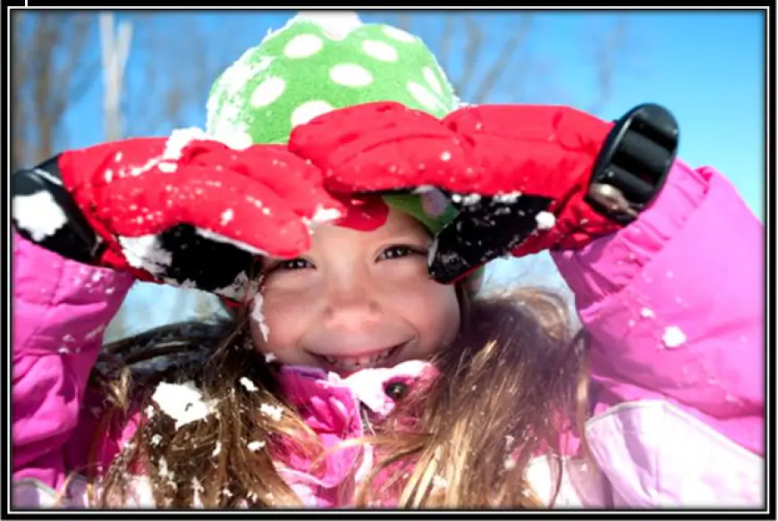 Are there any special considerations for protecting young children from the cold?